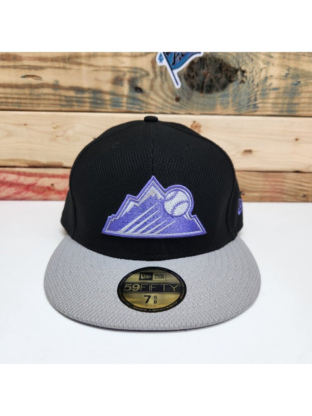 New Era Colorado Rockies Diamond Fitted Hat Mountain Baseball Logo Sz 7 5/8